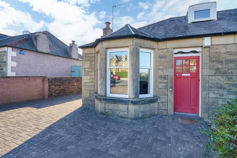 90 Duddingston Park, Edinburgh, EH15 1JZ
