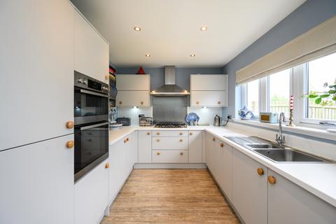 48 Douglas Marches, North Berwick, EH39 5LZ