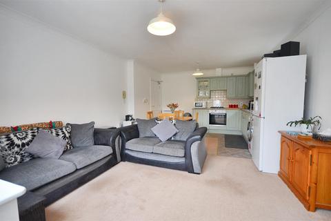 2 bedroom semi-detached bungalow for sale, Bay Road, Gillingham