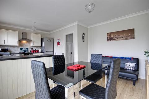 24 Barley Gate, Leven, Beverley, HU17 5NU