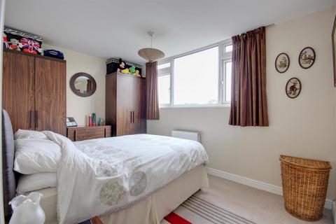 24 Barley Gate, Leven, Beverley, HU17 5NU