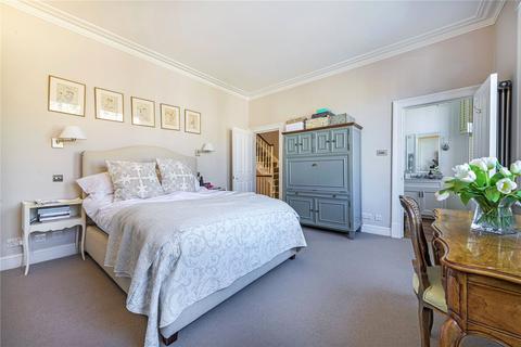 16 Macaulay Road, London, SW4 0QX