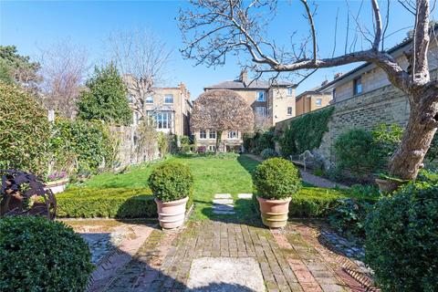 16 Macaulay Road, London, SW4 0QX