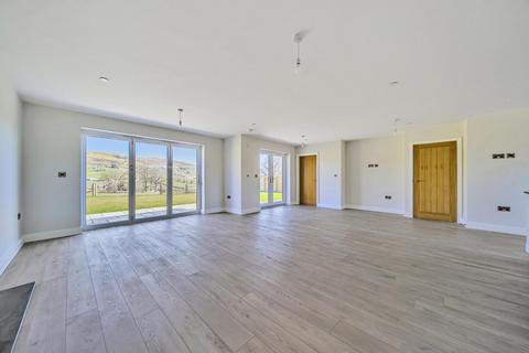 4 bedroom detached house for sale, Hollydene, 2 Roundton Place, Churchstoke