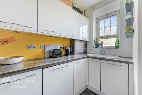3 bedroom apartment for sale, Roan Street, LONDON