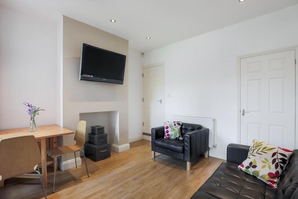 Rear reception room