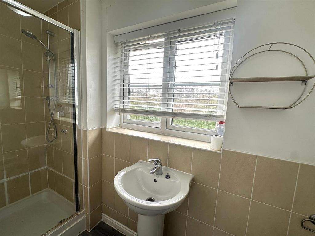 Ensuite.jpg