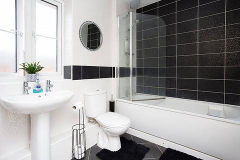 1 bedroom flat for sale, Turner Court, Watford, WD24