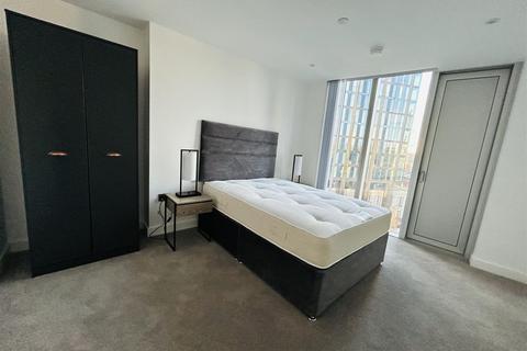 2 bedroom apartment to rent, 16 Silvercroft Street, Manchester M15