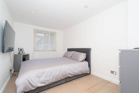 32 Scottswood Road, Bushey, WD23 2DN
