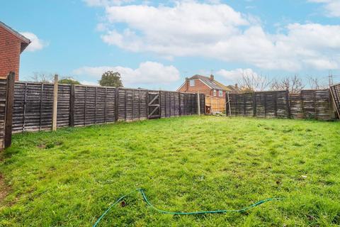 32 Scottswood Road, Bushey, WD23 2DN