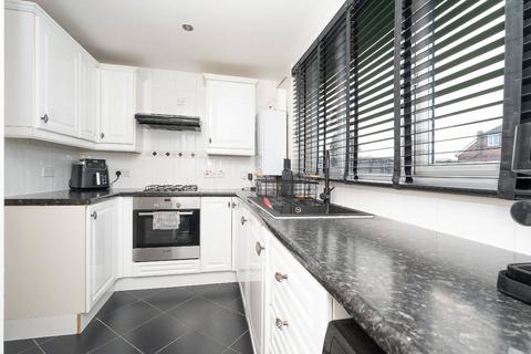 32 Scottswood Road, Bushey, WD23 2DN