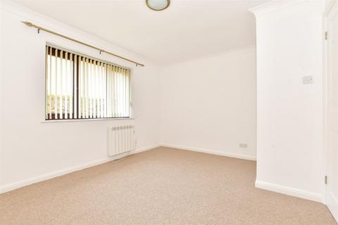 2 bedroom semi-detached bungalow for sale, Trafalgar Road, Newport, Isle of Wight