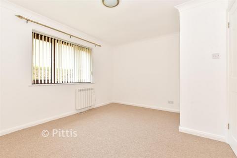 2 bedroom semi-detached bungalow for sale, Trafalgar Road, Newport, Isle of Wight