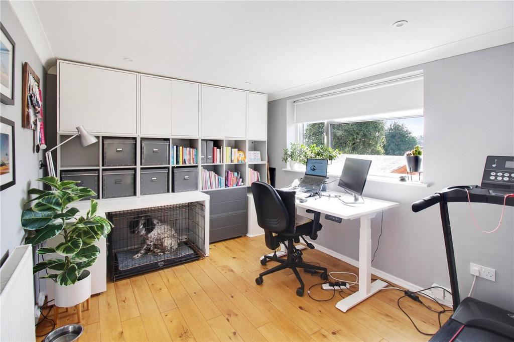 Home Office/Bed 5