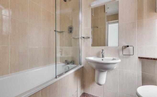 Family bathroom