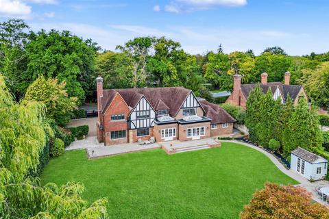 4 bedroom detached house for sale, Mill Green Road, Fryerning, Ingatestone