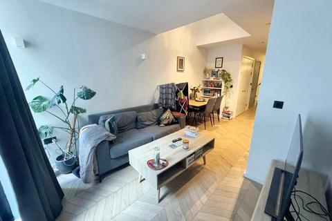 1 bedroom apartment for sale, St Georges Gardens