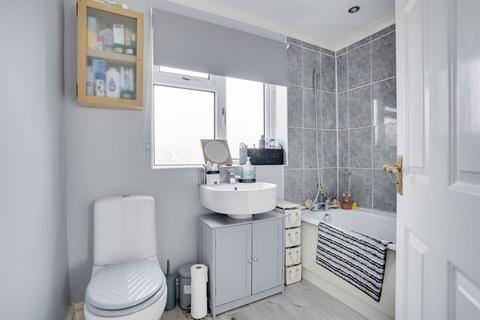 1 Bahram Close, Newmarket, CB8 0PZ