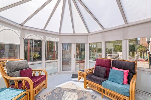 16 Chartwell Grove, Mapperley, Nottingham, NG3 5RD
