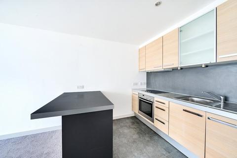 1 bedroom flat for sale, The Heart, Walton-On-Thames, KT12