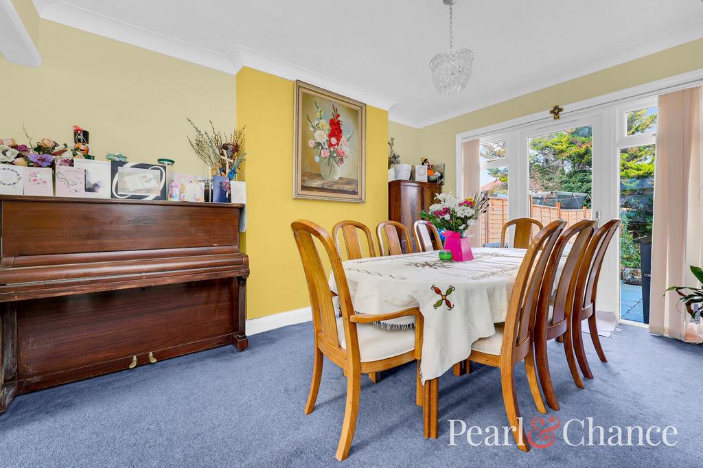 Reception Room/Dining Room