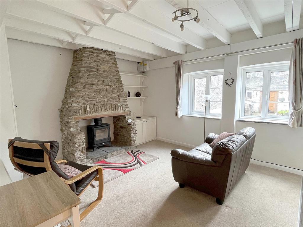 Sitting Room.jpg