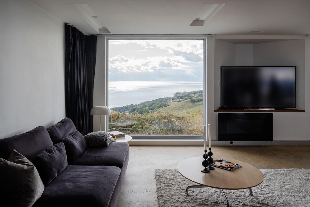 234131 - The Old Radar Station, Ventnor, PO38 -...
