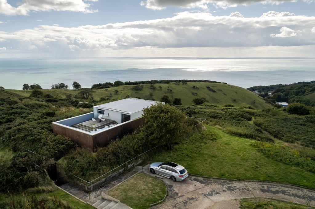 234084 - The Old Radar Station, Ventnor, PO38 -...