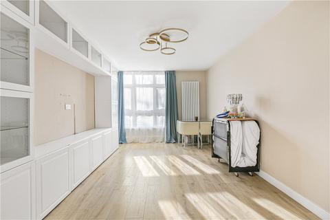 1 bedroom apartment to rent, Woking Close, London, SW15