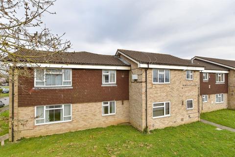 1 bedroom ground floor flat for sale, Kingston Road, Leatherhead, Surrey