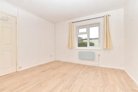 1 bedroom ground floor flat for sale, Kingston Road, Leatherhead, Surrey