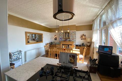 68 Alt Lane, Oldham, OL8 2EN