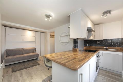 undefined, Kingston Road, SW19
