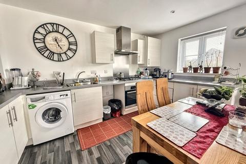 56 Batchelor Way, Downton, Salisbury, SP5 3FN