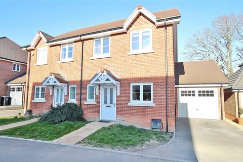 Kings Close, Woking GU24
