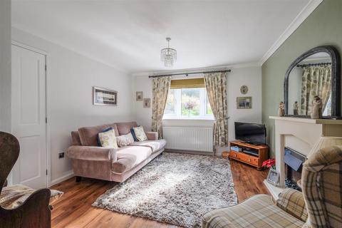 7 Green End, Brighouse, HD6 1JF