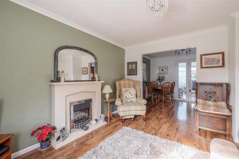 7 Green End, Brighouse, HD6 1JF