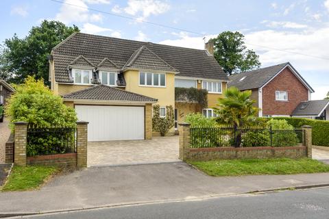 4 bedroom detached house for sale, Crofton Way, Warsash, Southampton, Hampshire, SO31