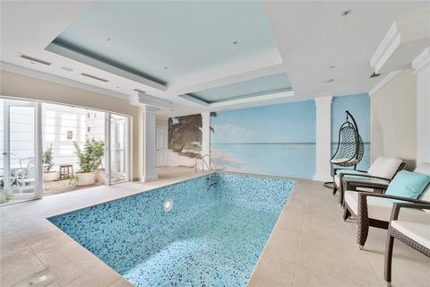 7 bedroom terraced house to rent, Herbert Crescent, SW1X
