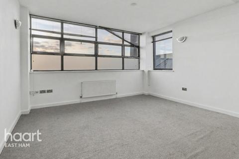 1 bedroom apartment for sale, Shaftesbury Road, LONDON