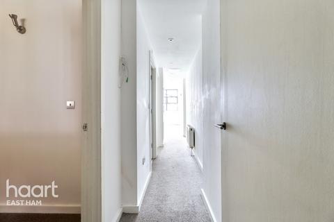 1 bedroom apartment for sale, Shaftesbury Road, LONDON