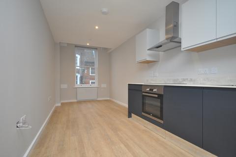 1 bedroom flat to rent, High Street Dartford DA1