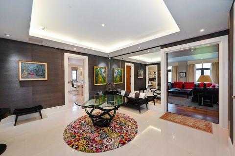 3 bedroom apartment for sale, London N2
