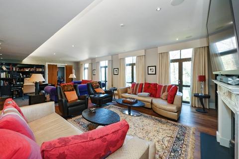 3 bedroom apartment for sale, London N2