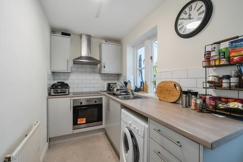 16 Ash Grove, Pudsey, LS28 8PA