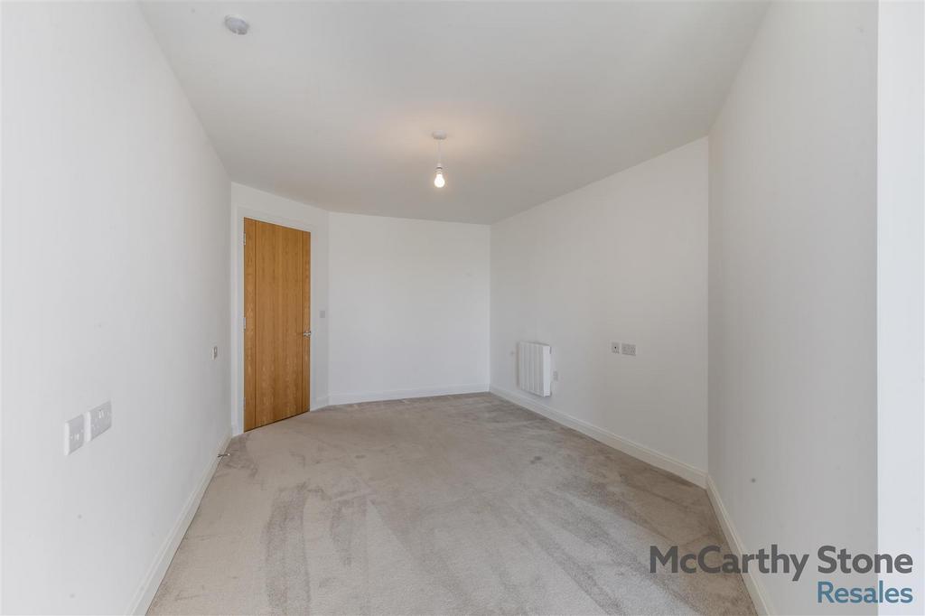 8641033-interior09.jpg