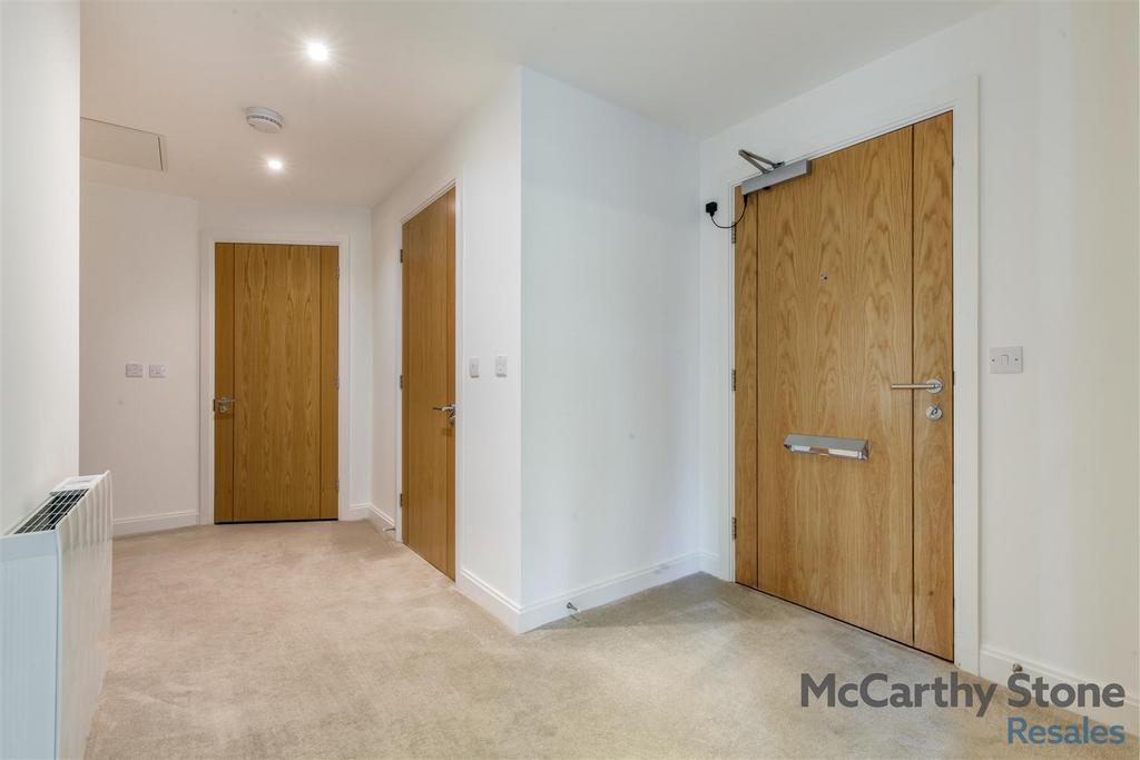 8641033-interior17.jpg