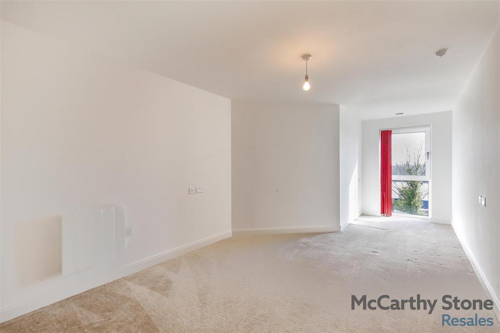 8641033-interior08.jpg