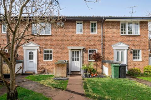 2 bedroom terraced house for sale, Nash Gardens, Surrey RH1